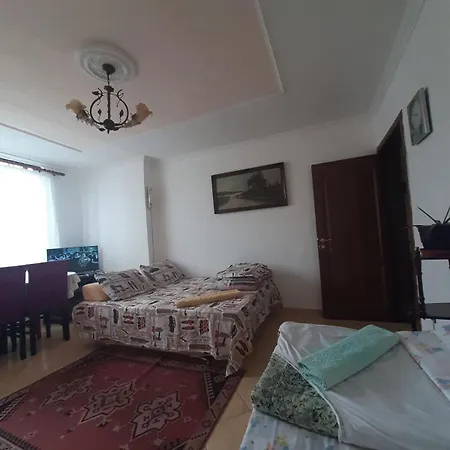 Apartment Genti 75 *