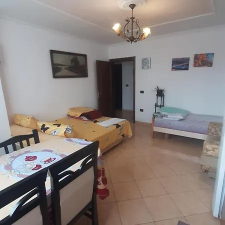 Apartmán Genti 75 *